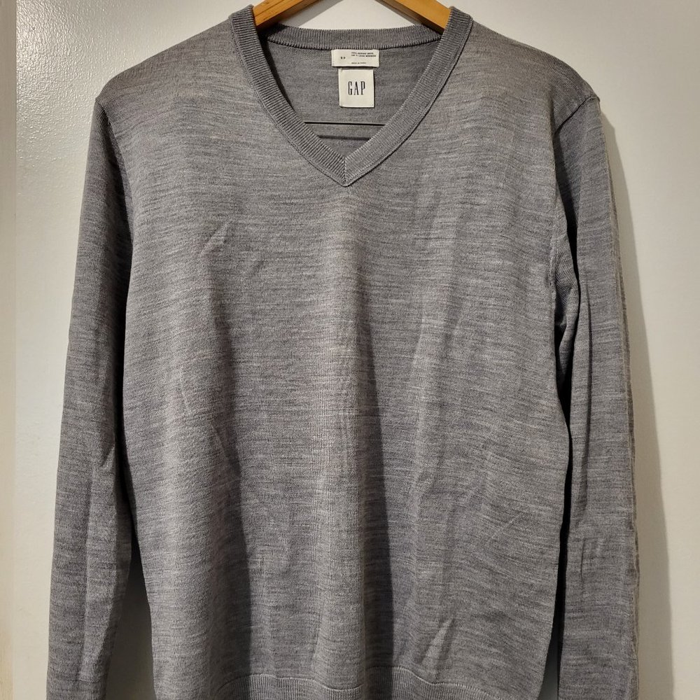 GAP merino wool sweater